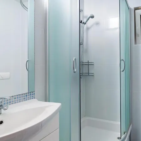 Appartement With Sea View Vi *