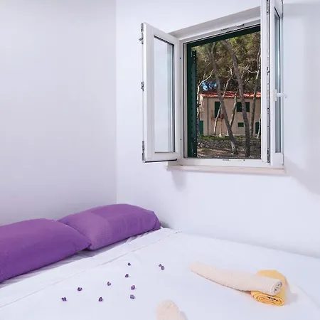 Appartement With Sea View Vi *